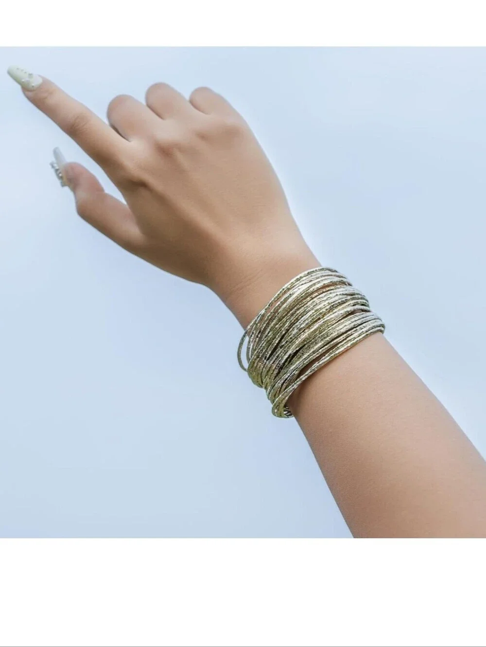 None elegant gold